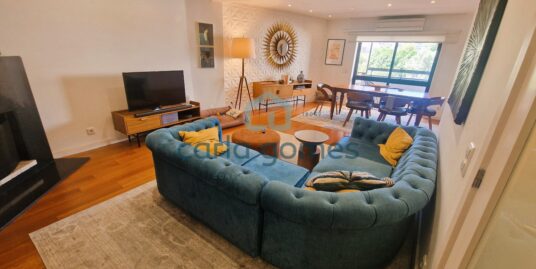 APARTAMENTO T3 | 2 SUITES / 3 WC / LUGAR DE GARAGEM / ELEVADOR | MAFAMUDE, VILA NOVA DE GAIA