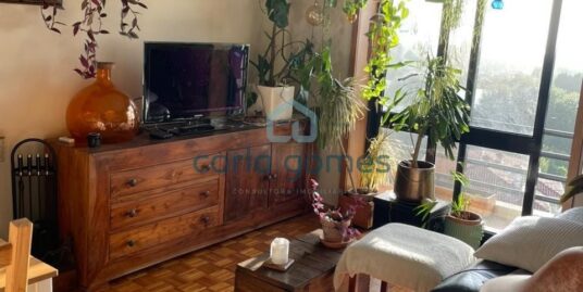 APARTAMENTO T2 | 2 FRENTES C/ LUGAR DE GARAGEM, ELEVADOR E VISTA DO MAR – ARCOZELO, VILA NOVA DE GAIA